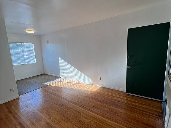 2nd image of 732 Lucile Ave APT 4