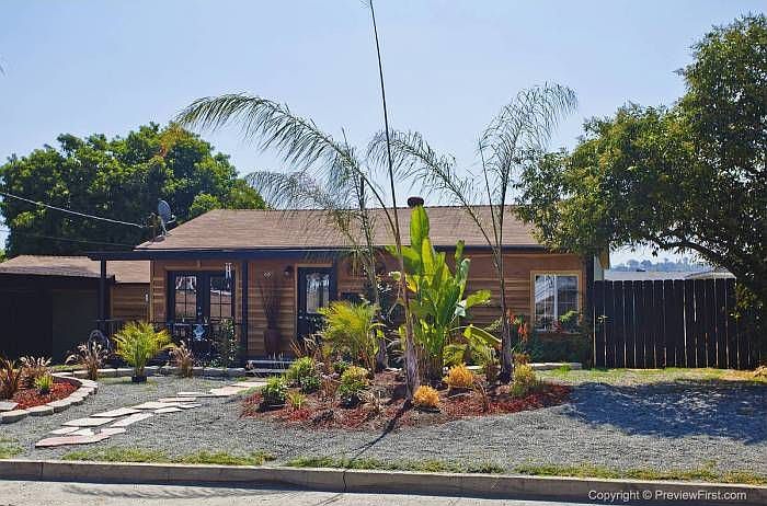 1st image of 889 Grossmont Ave