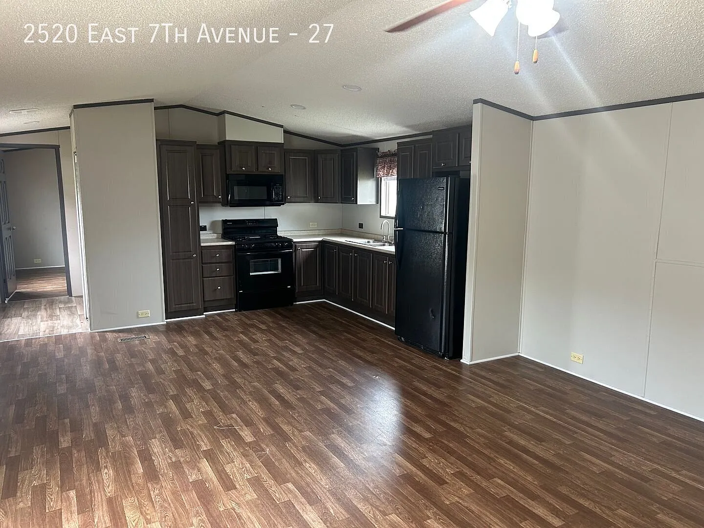 Now leasing — Photo 2