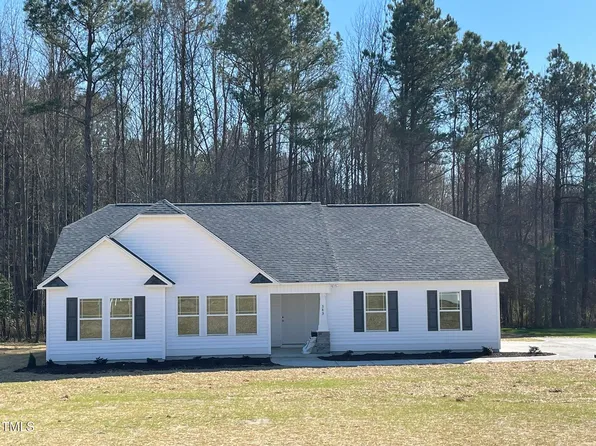 343 Magnolia Run Way, Benson, NC 27504