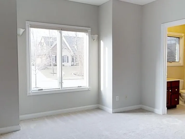 6821 Royal Oakland Pl — Photo 14