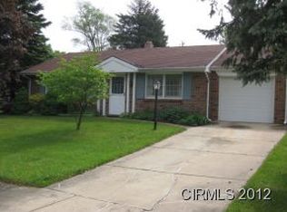 1904 Versailles Dr, Kokomo, IN 46902