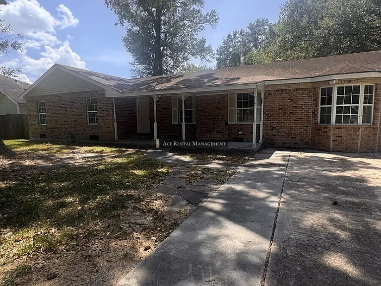 3301 Cosmos St — Photo 1
