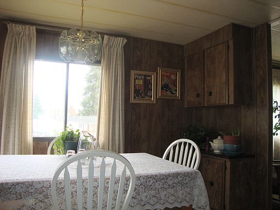 Home has a dining area