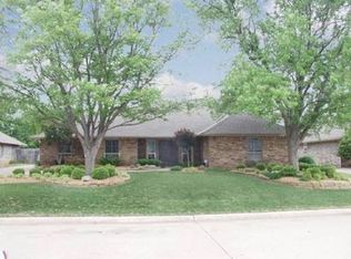 11200 Leaning Elm Rd, Oklahoma City, OK 73120