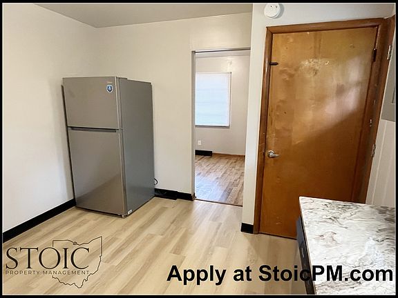 5th image of 1729 Alcoy Dr