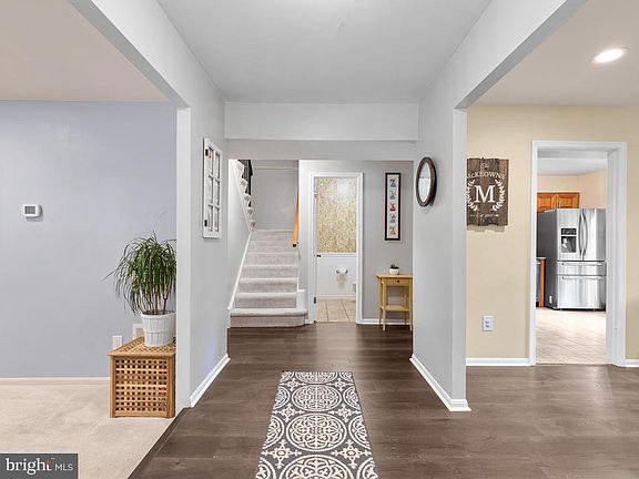 2nd image of 4752 Tapestry Dr