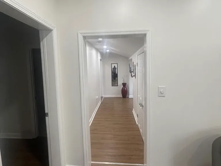 328 Jefferson St — Photo 2