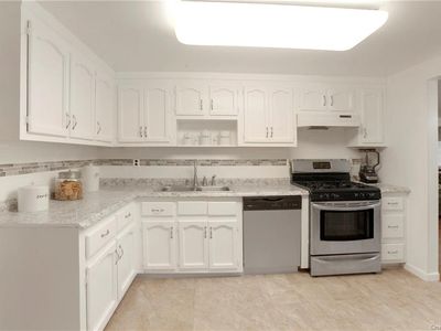 16 Lake Rd, Stony Pt, NY, 10980