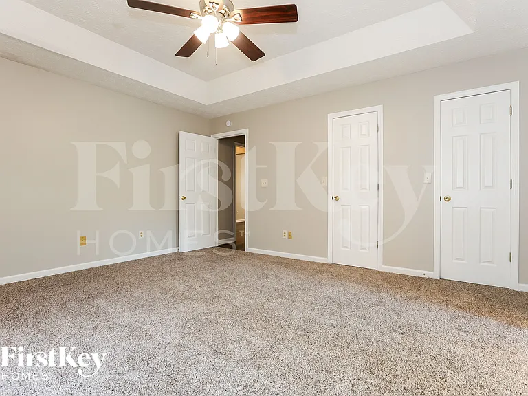4808 Woodlands Pkwy — Photo 9