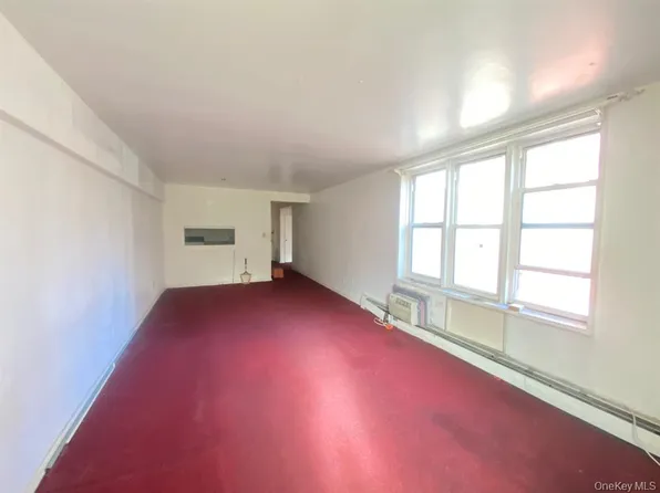 42-42 Colden Street image 7 of 15