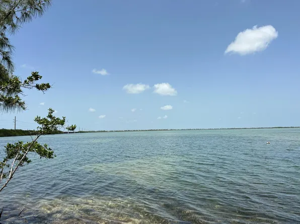 E Circle Dr, Key West, FL 33040