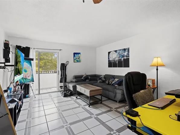 2498 SW 17th Ave APT 4311, Miami, FL 33145