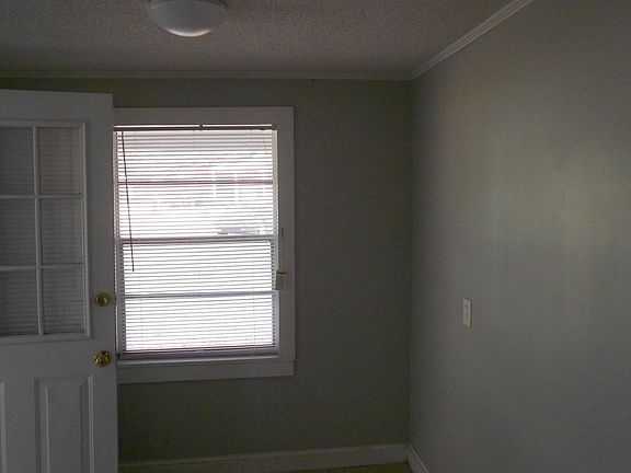 4th image of 506 N 19th Ave
