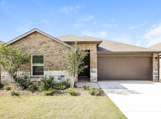 10513 SW 39th St, Mustang, OK 73064