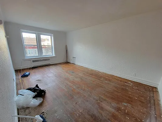 Rented by HFF Realty LLC | media 6