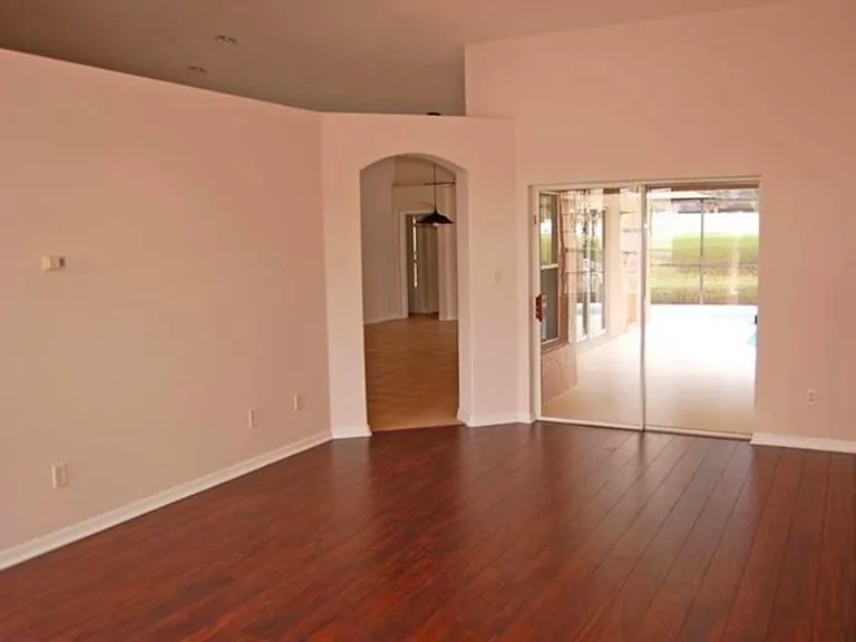 2117 Pekoe Ct — Photo 2