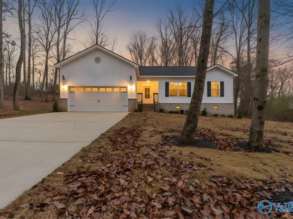 303 Chambers Rd, Arab, AL 35016