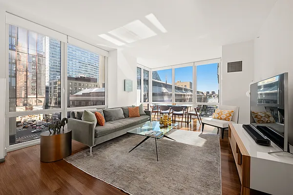 Rented by Compass | media 1