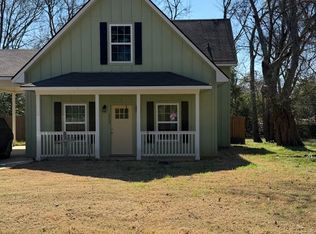 2553 W Harold St, Gladewater, TX 75647