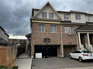 2165 Fiddlers Way, Oakville, ON L6M 0M4