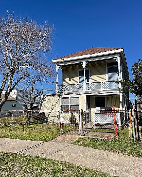 1st image of 1614 Avenue N 1/2