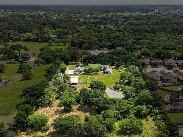 18729 Cypress Church Rd, Cypress, TX 77433