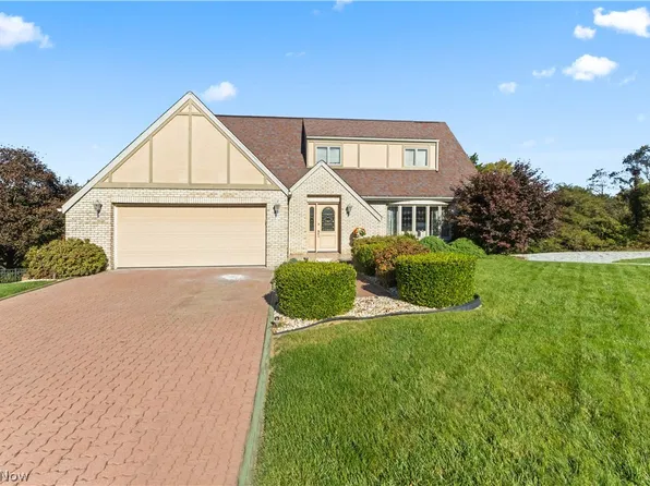 229 Harmony Dr, Wintersville, OH 43953