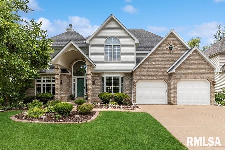 1st image of 2958 Greenview Dr