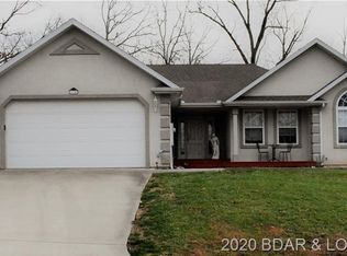 174 Brentwil Blvd, Linn Creek, MO 65052