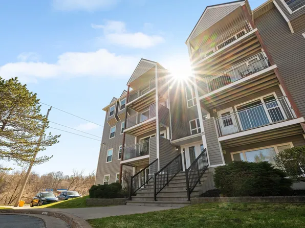 51 River Ln #204, Halifax, NS B4A 3Y8