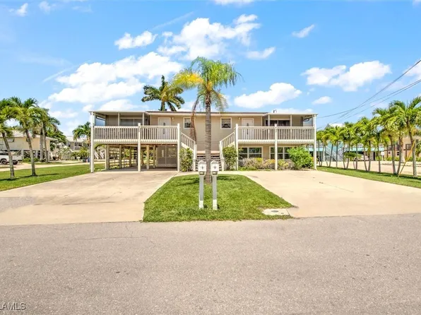 407 Lazy Way, Fort Myers Beach, FL 33931