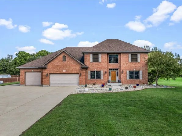 2616 Rolling Meadows Dr, Xenia, OH 45385