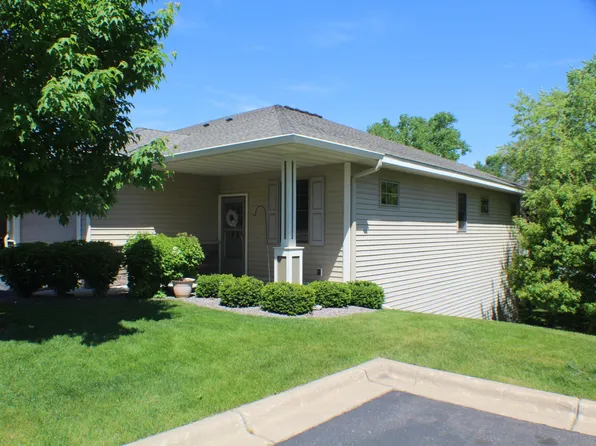 628 Levander Way, South Saint Paul, MN 55075