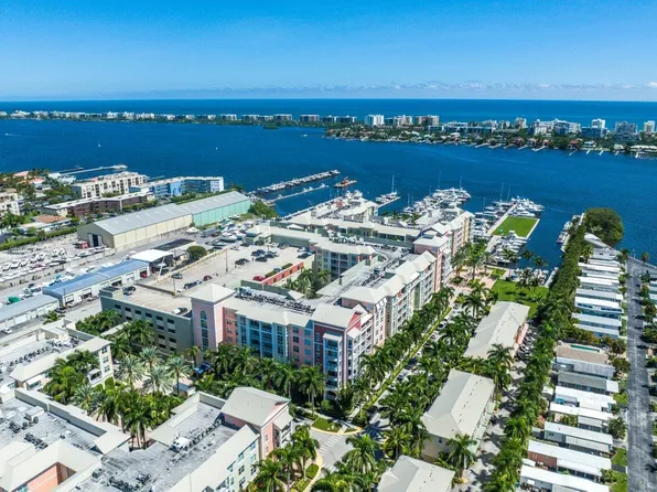 106 Moorings Dr, Lantana, FL 33462