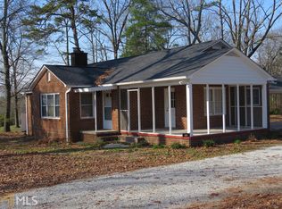 198 Rose Ln, Toccoa, GA 30577