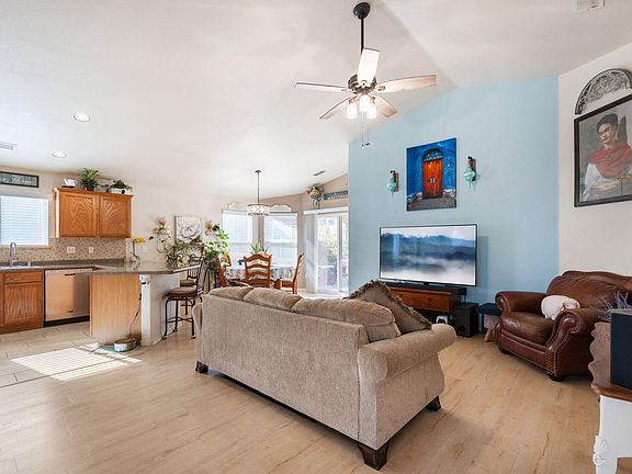 5th image of 541 Soothing Meadows Dr NE