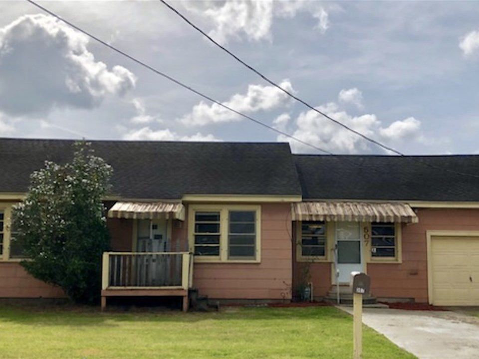 1st image of 507 Louise St #0