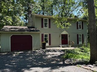 4215 E Campbell Rd, Pennsburg, PA 18073