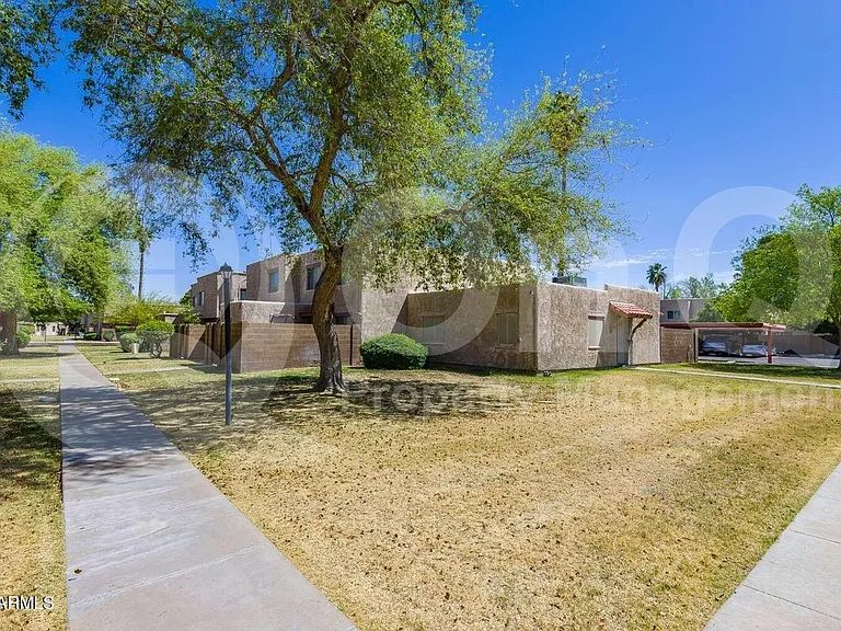 600 S Dobson Rd #41 — Photo 26