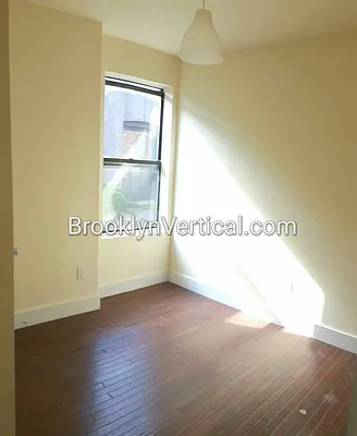 Rented by Brooklyn Vertical Inc. | media 7