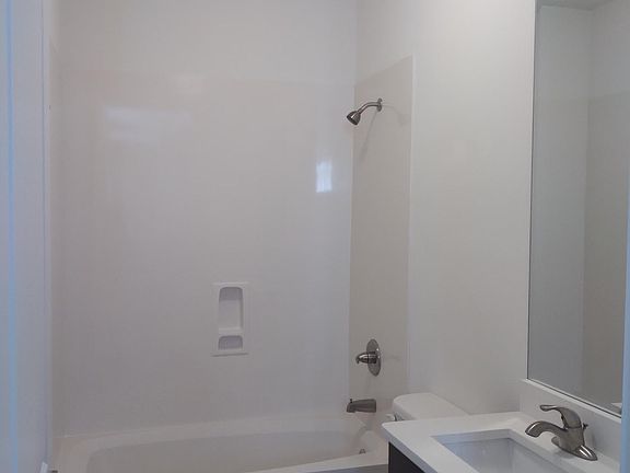 5th image of 1270 27th St