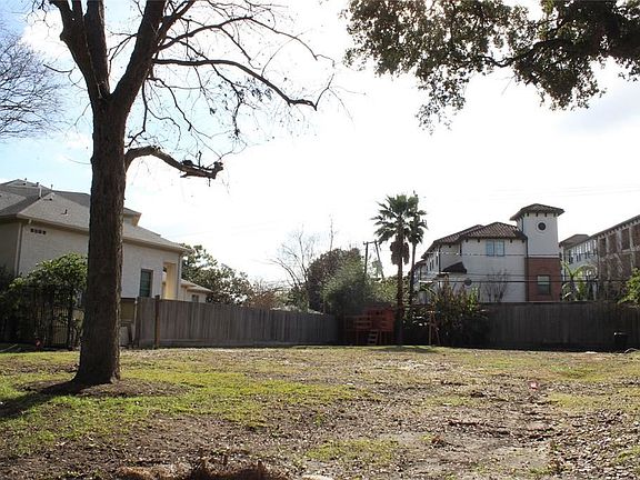 5th image of 3807 Tartan Ln
