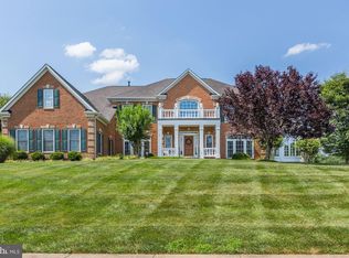 16925 Harbour Town Dr, Silver Spring, MD