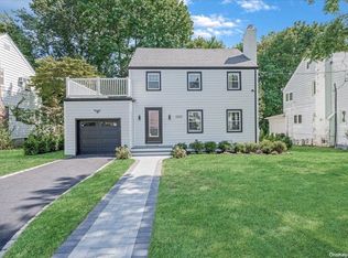 57 Ruxton Rd, Great Neck, NY 11023