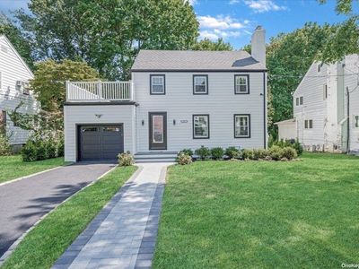 57 Ruxton Road, Great Neck, NY, 11023