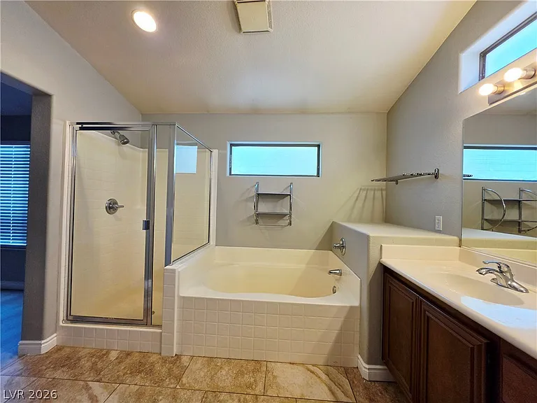 3549 Bella Sovana Ct — Photo 19