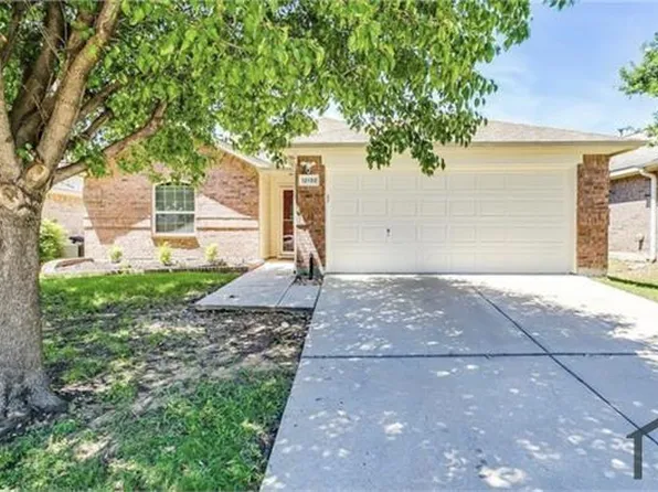 12132 Macaroon Ln, Fort Worth, TX 76244