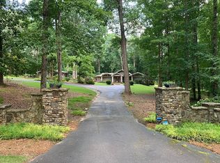 530 Old Mountain Rd NW, Kennesaw, GA 30152