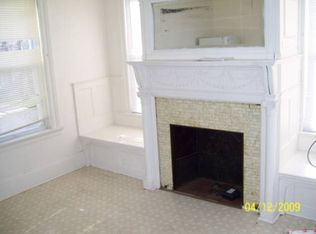 92 Brown St APT 3, Pawtucket, RI 02860